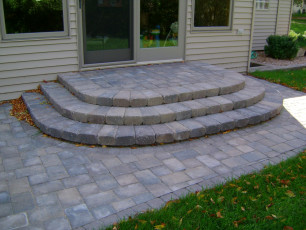 backdoor brick stairs in West Fargo by oasis landscapes