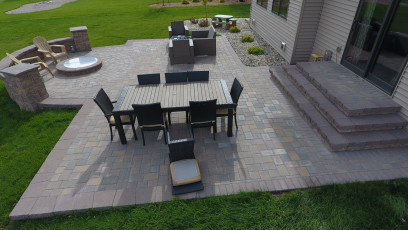 Earth Toned Patio with Table and Chairs in West Fargo ND