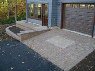 paver driveway in Fargo by by oasis landscapes