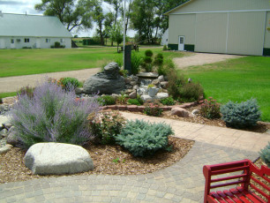 Softscapes in Fargo, ND by Oasis Landscapes 31