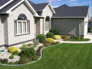 Picture perfect landscaping in Fargo ND